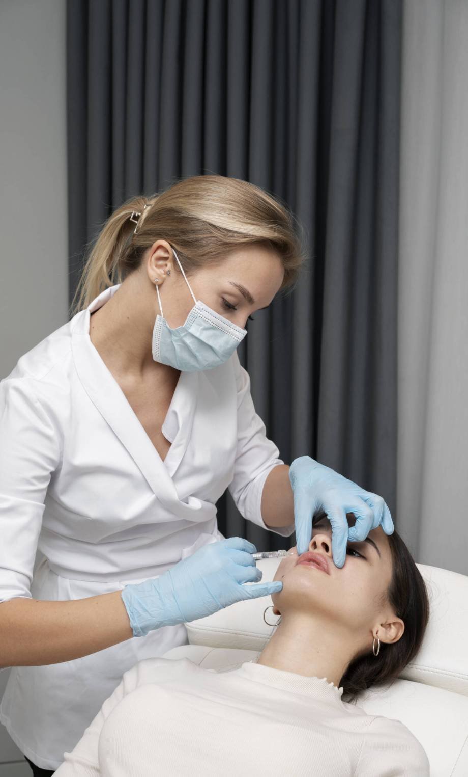 medium-shot-woman-getting-lip-fillers